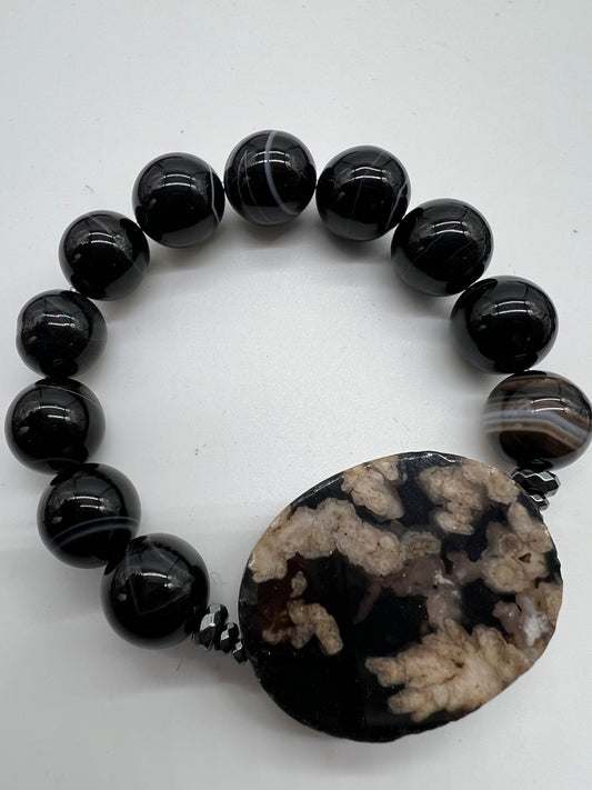 Black and Patterned Agate Jewelry Collection